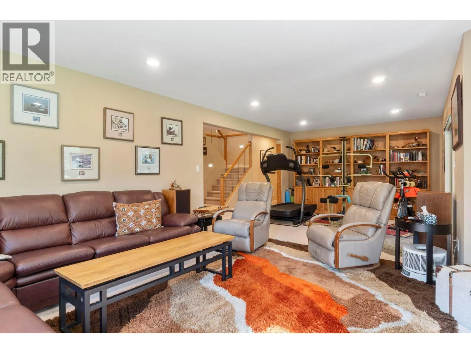 2777 Mountview Drive