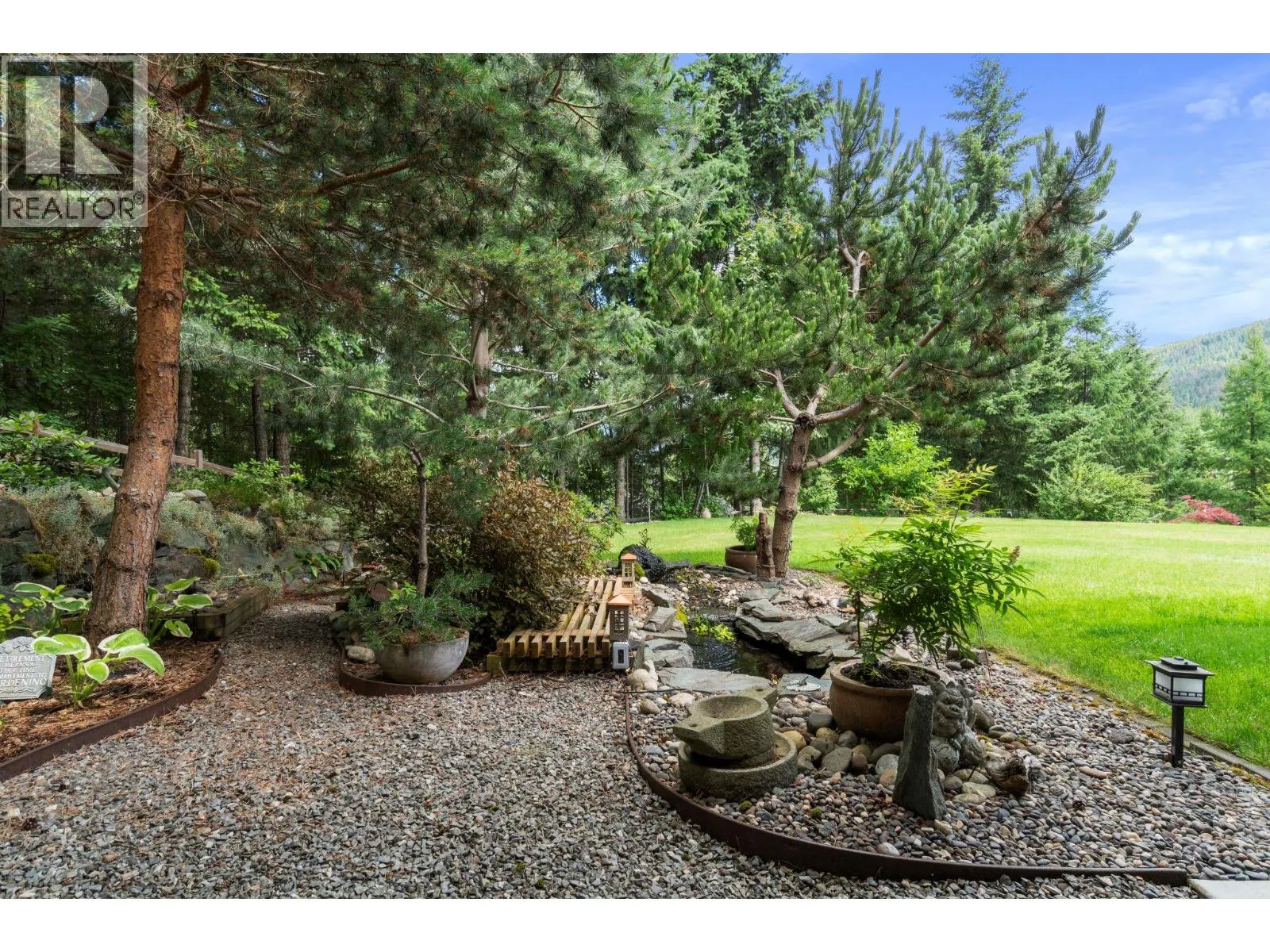 2777 Mountview Drive