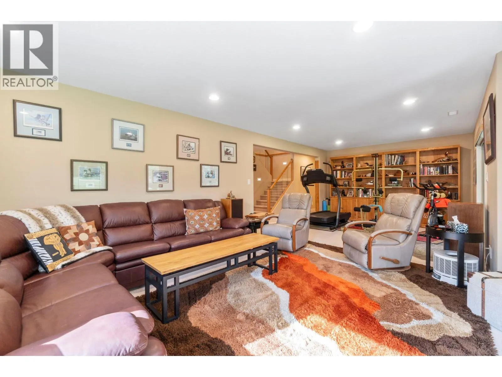 2777 Mountview Drive