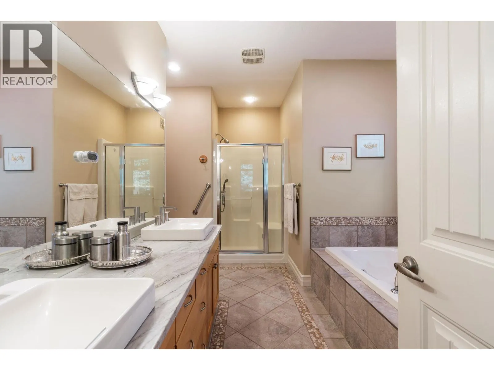 2777 Mountview Drive