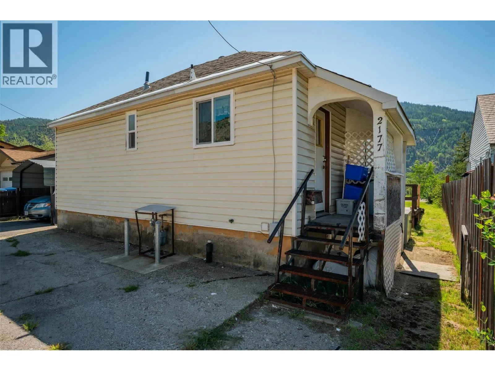 2177 Valleyview Drive