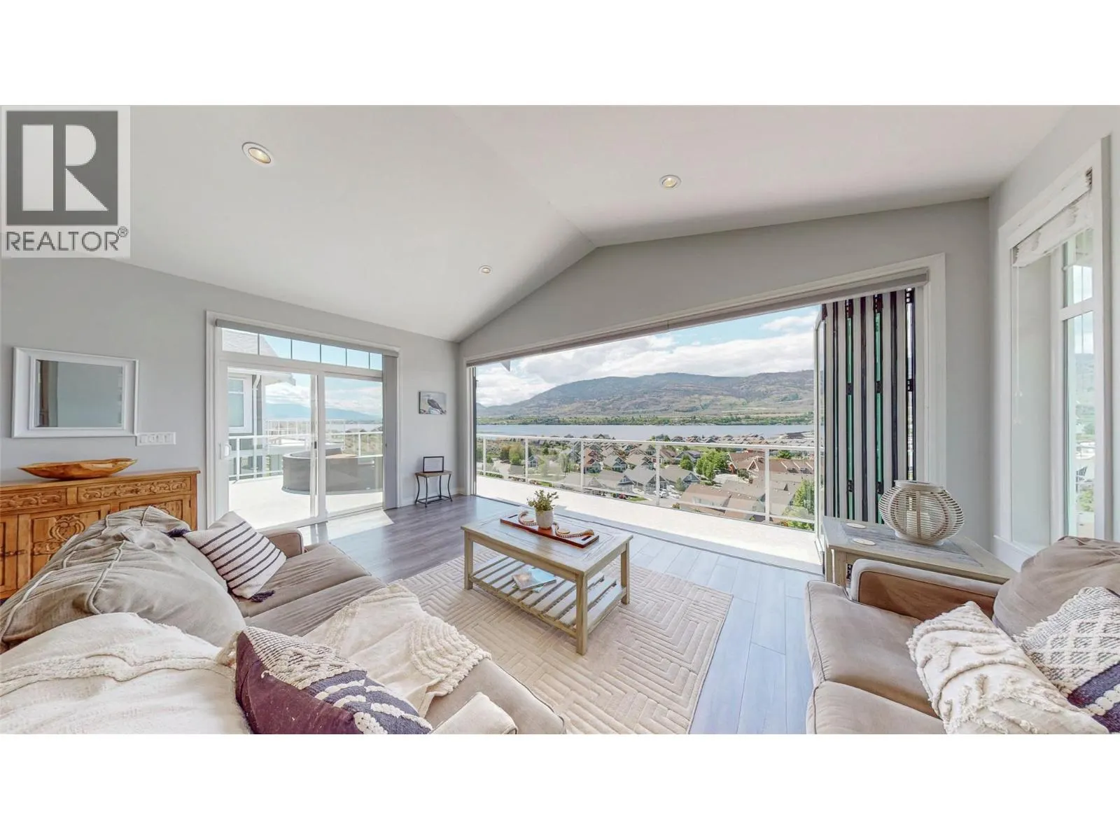 2450 Radio Tower Road Unit# 180