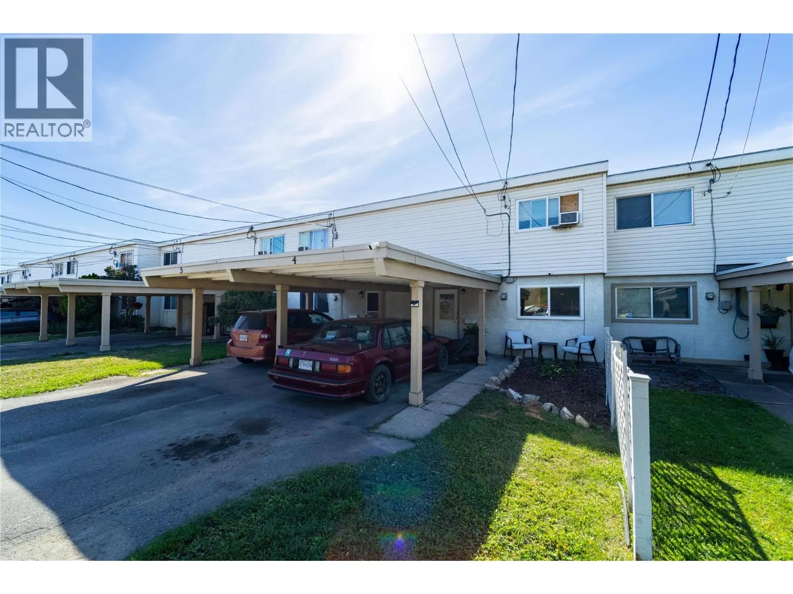 700 Collingwood Drive Unit# 4