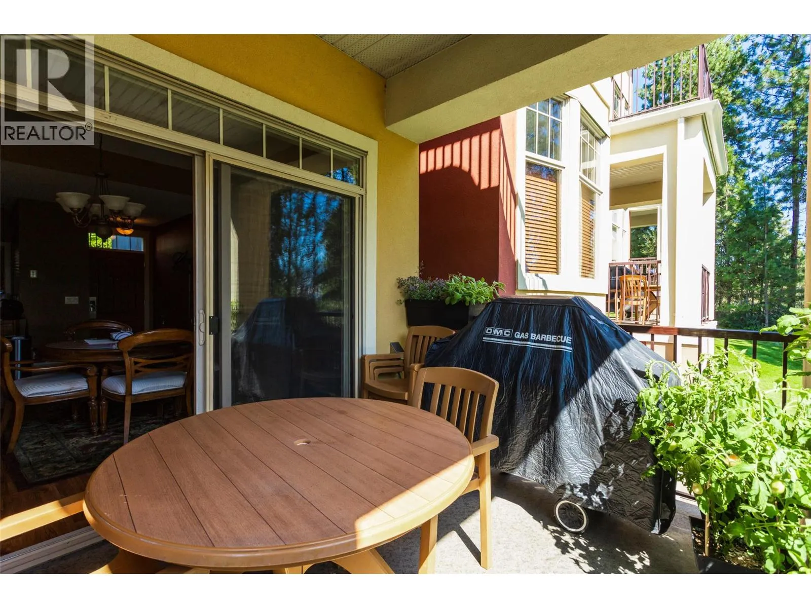 1795 Country Club Drive Unit# 105