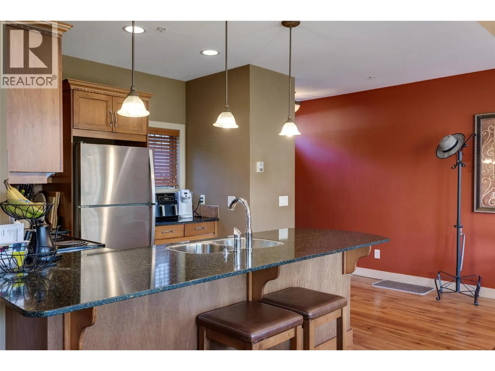 1795 Country Club Drive Unit# 105