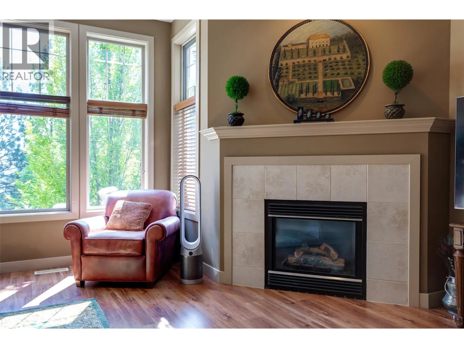 1795 Country Club Drive Unit# 105