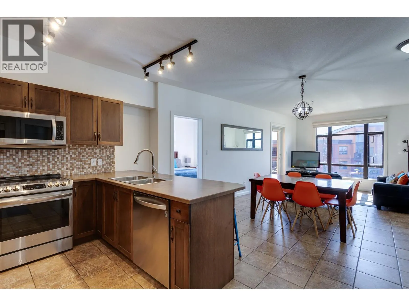654 Cook Road Unit# 611 Lot# 279