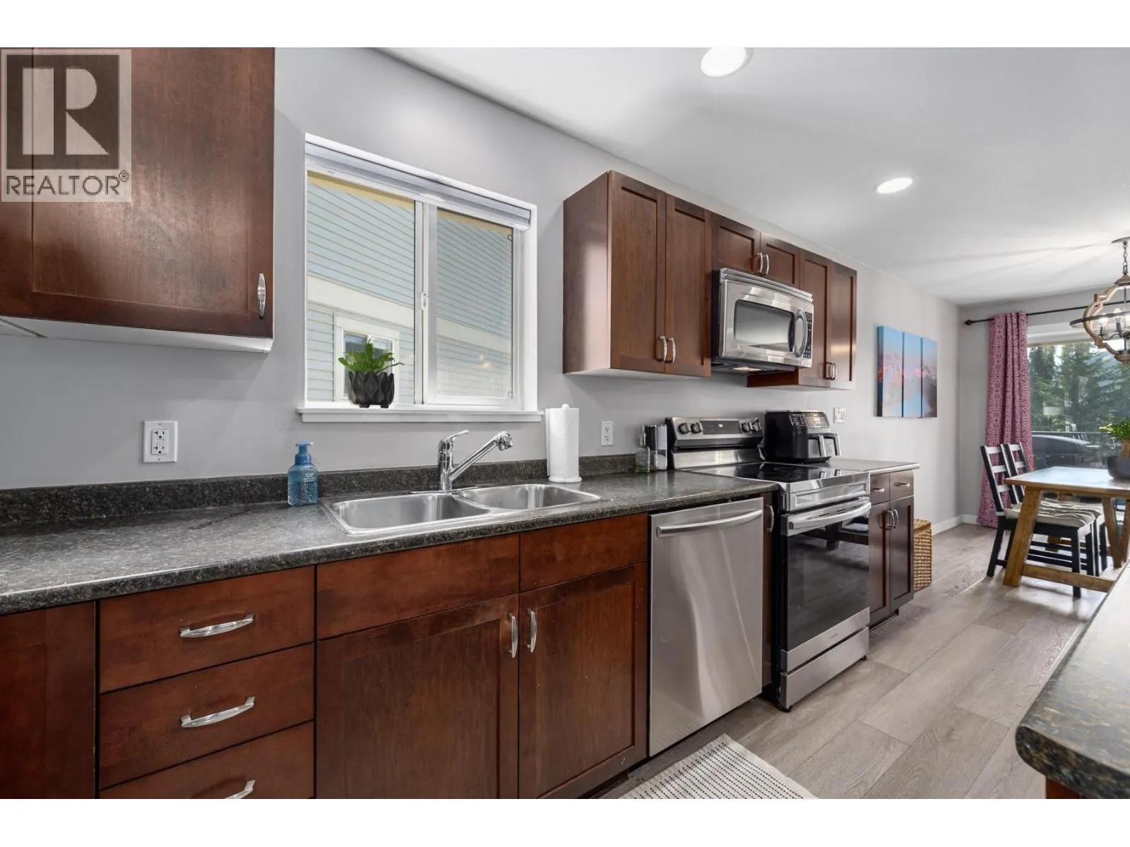 1900 Hugh Allan Drive Unit# 2