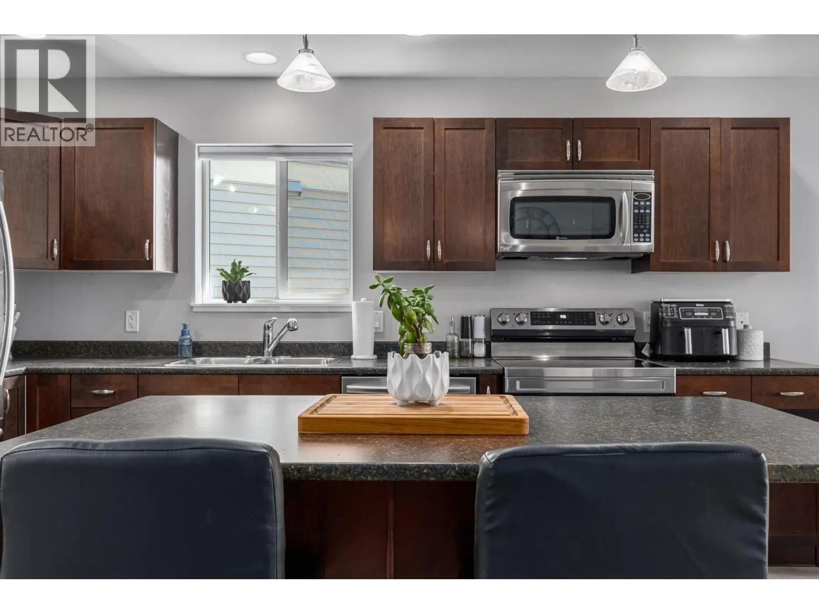 1900 Hugh Allan Drive Unit# 2