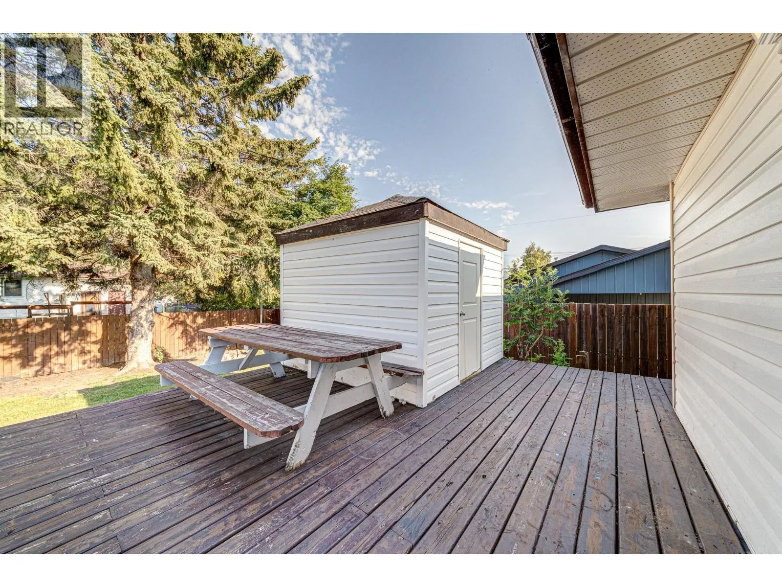 850 MINTO Crescent