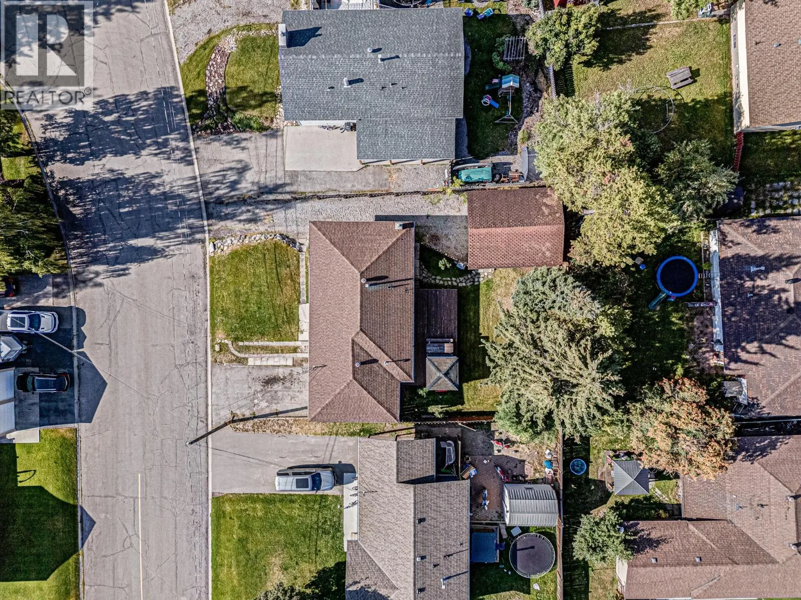 850 MINTO Crescent