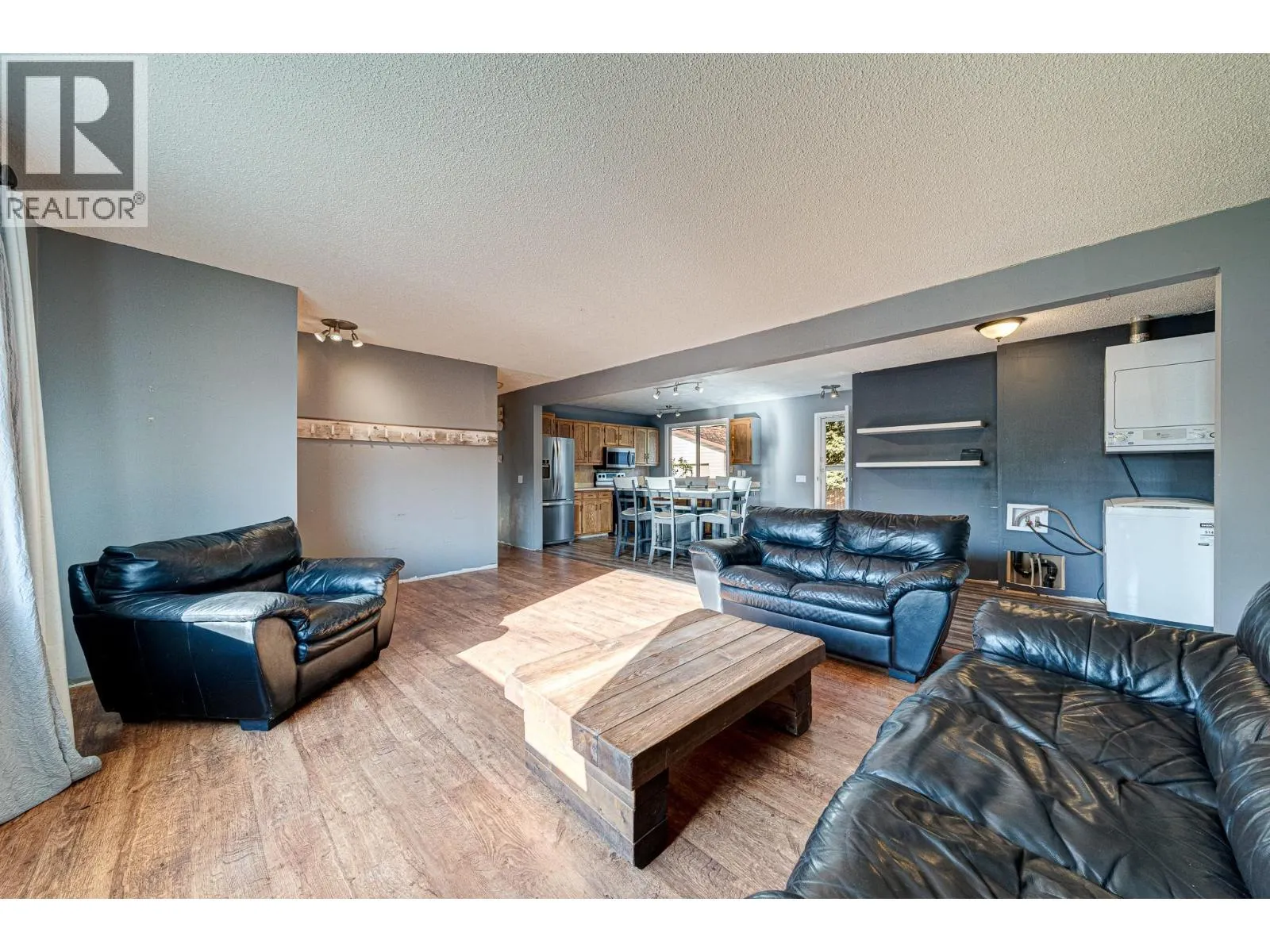 850 MINTO Crescent
