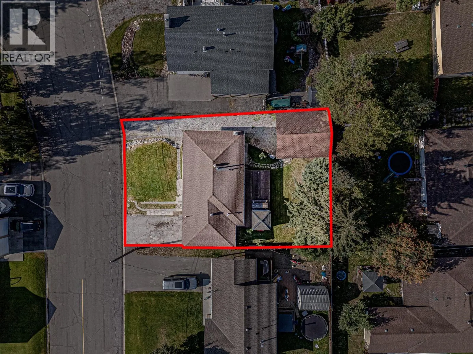 850 MINTO Crescent