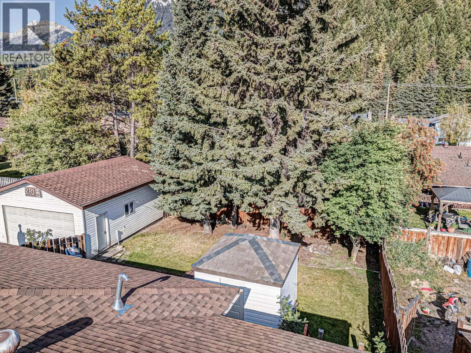 850 MINTO Crescent