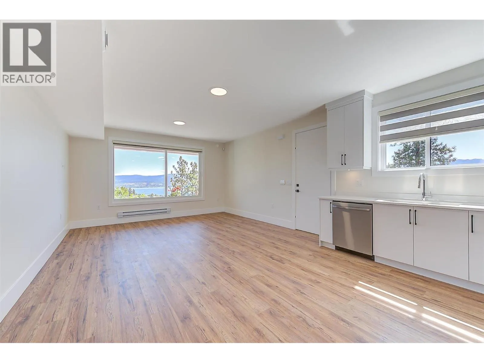 1511 Vineyard Drive