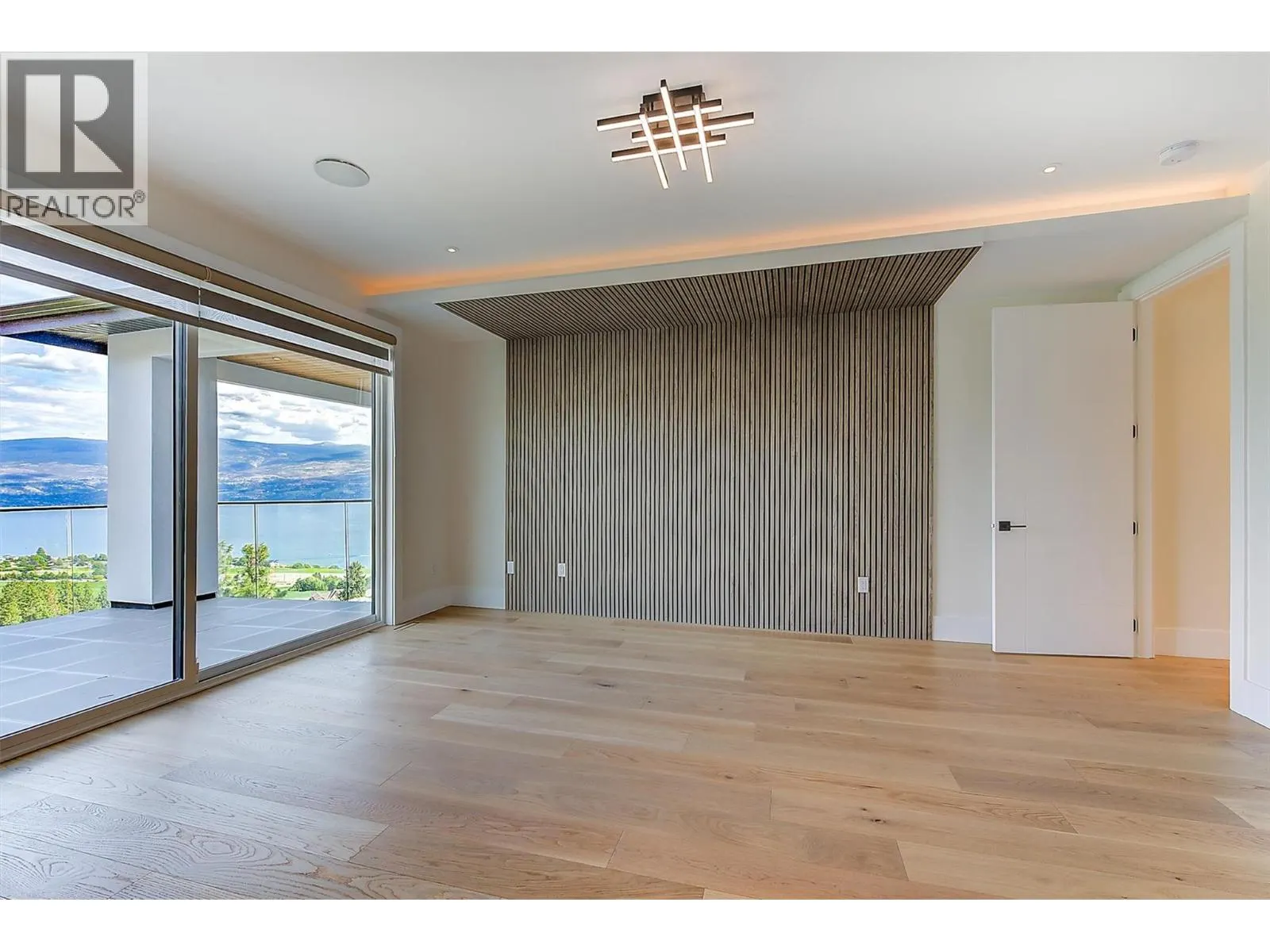 1511 Vineyard Drive