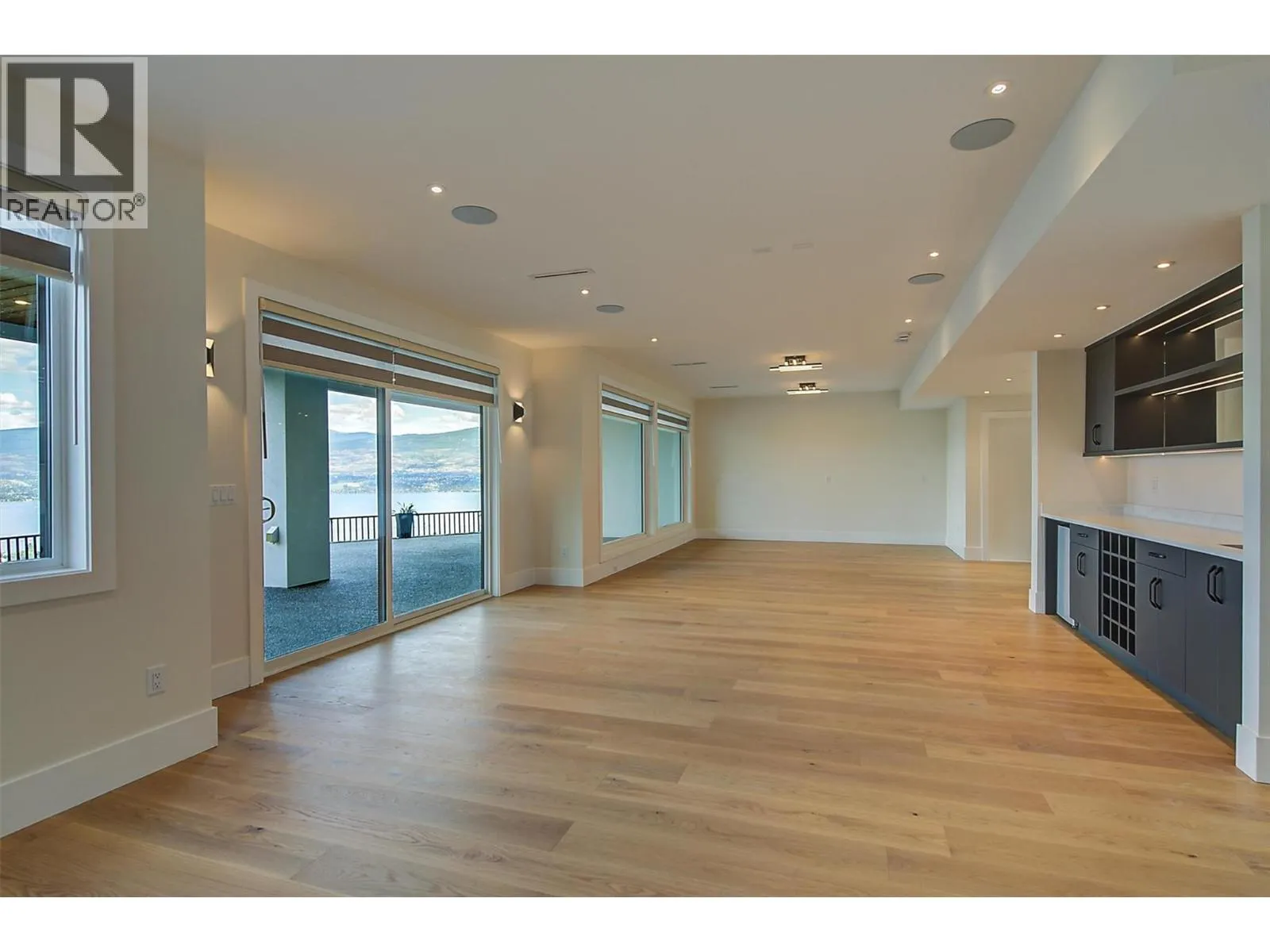 1511 Vineyard Drive