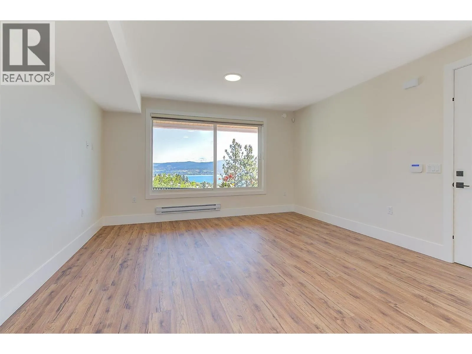 1511 Vineyard Drive