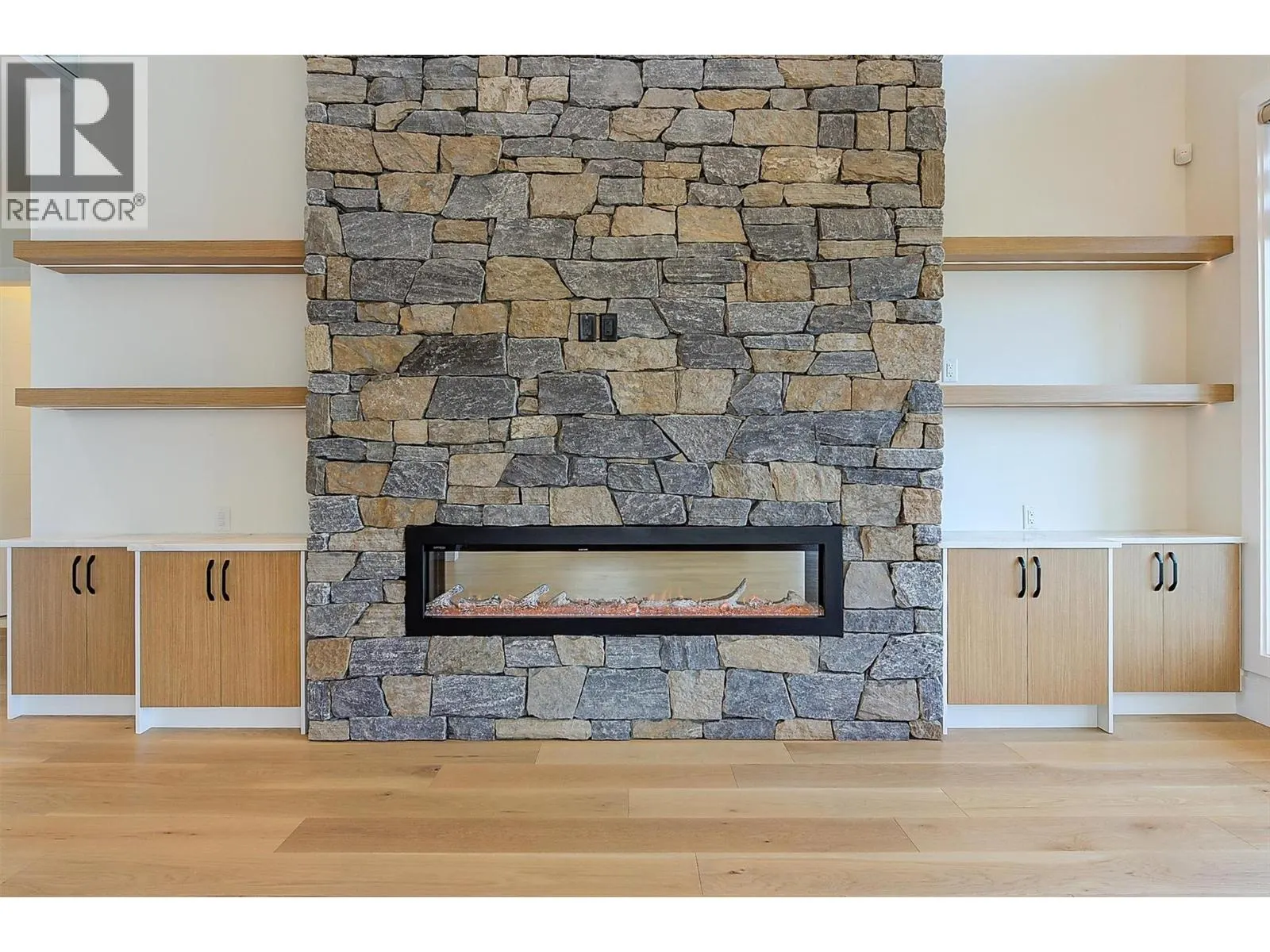 1511 Vineyard Drive