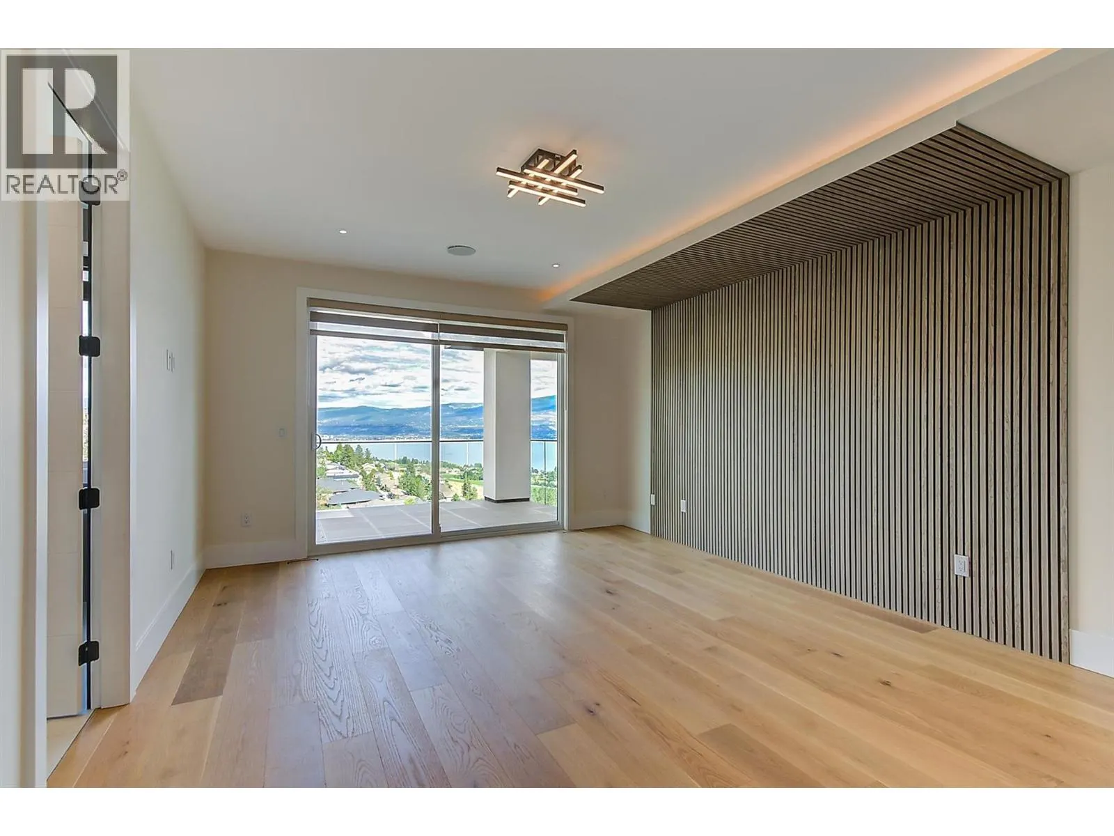 1511 Vineyard Drive