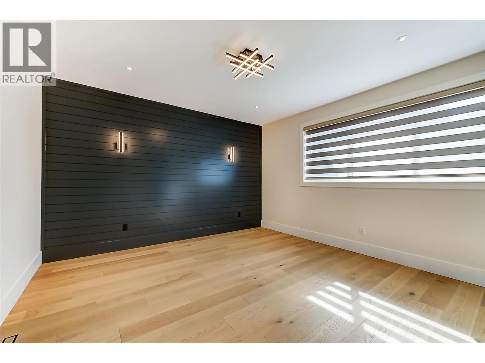 1511 Vineyard Drive