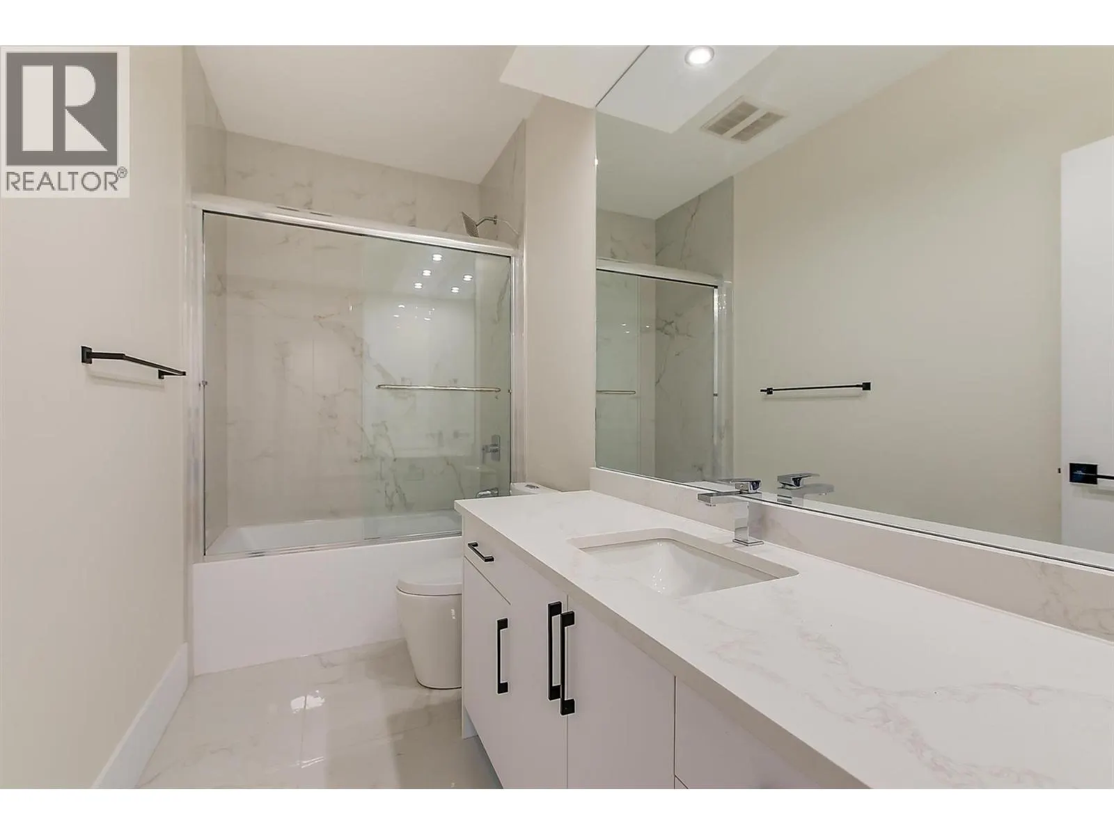 1511 Vineyard Drive