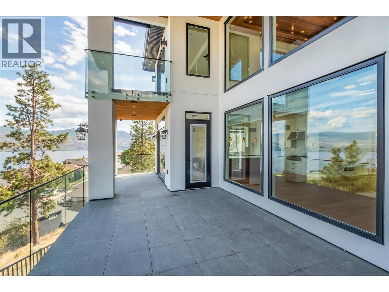 1511 Vineyard Drive