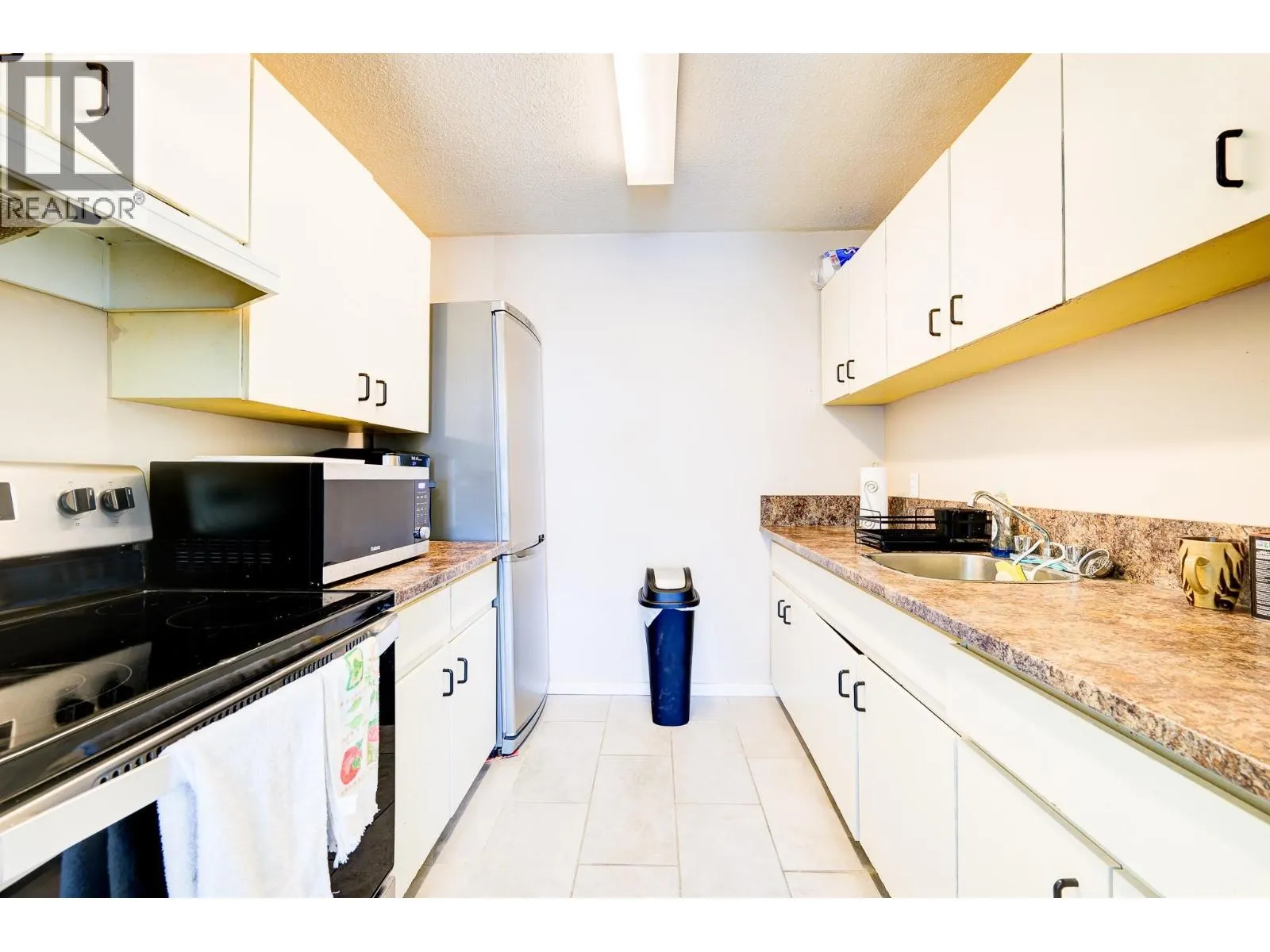 815 SOUTHILL Street Unit# 423