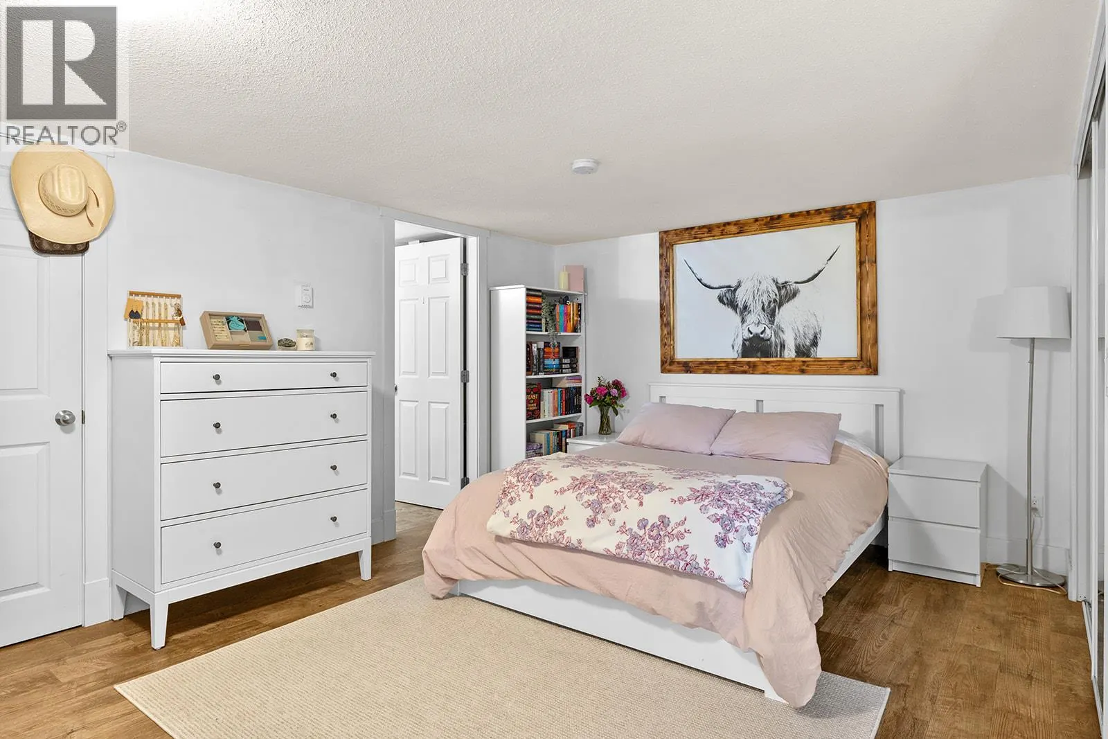 4139 Wallace Hill Road