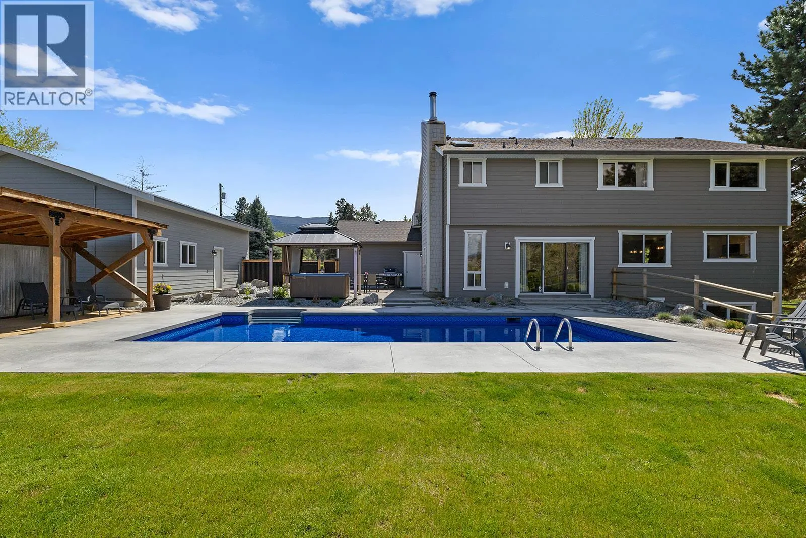 4139 Wallace Hill Road