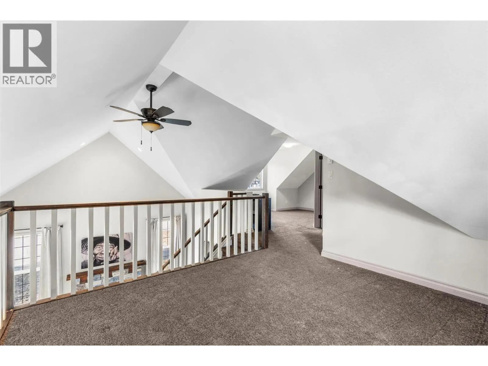 427 Hummingbird Avenue