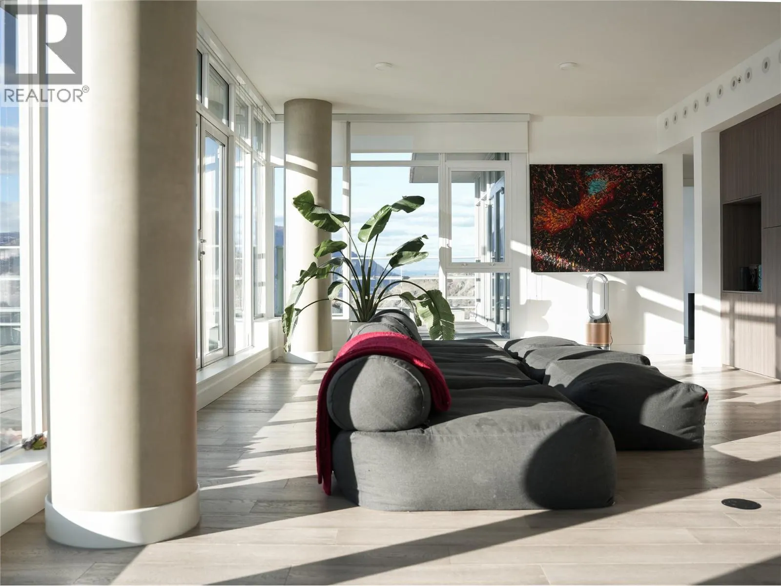 1151 Sunset Drive Unit# 2101