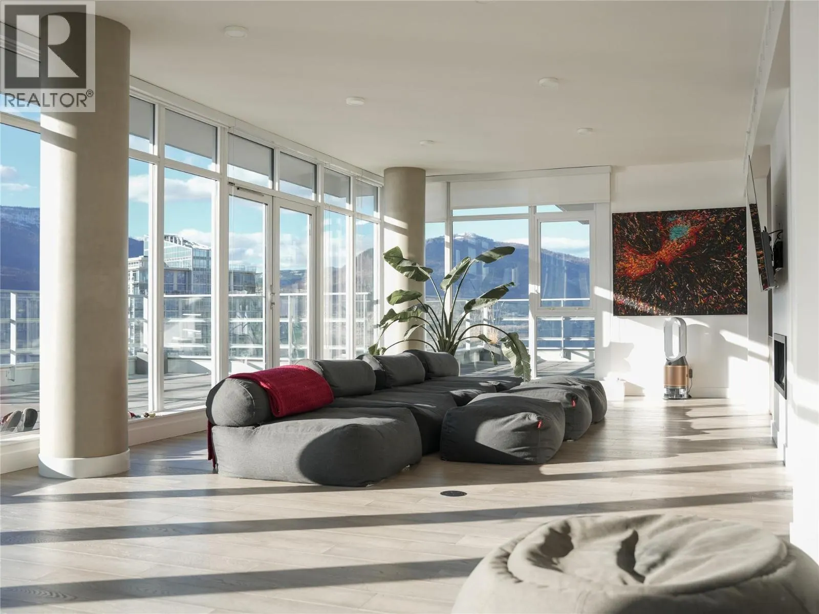 1151 Sunset Drive Unit# 2101