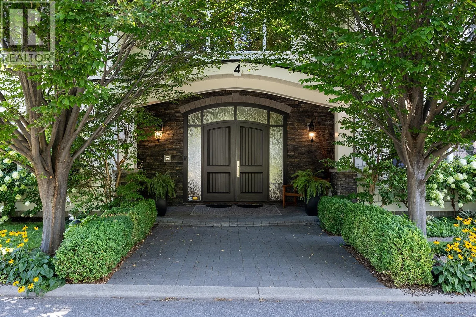 2410 Abbott Street Unit# 4