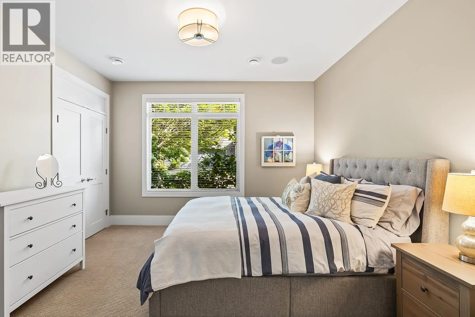 2410 Abbott Street Unit# 4
