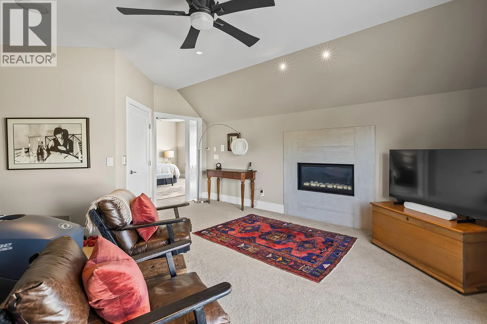 2410 Abbott Street Unit# 4