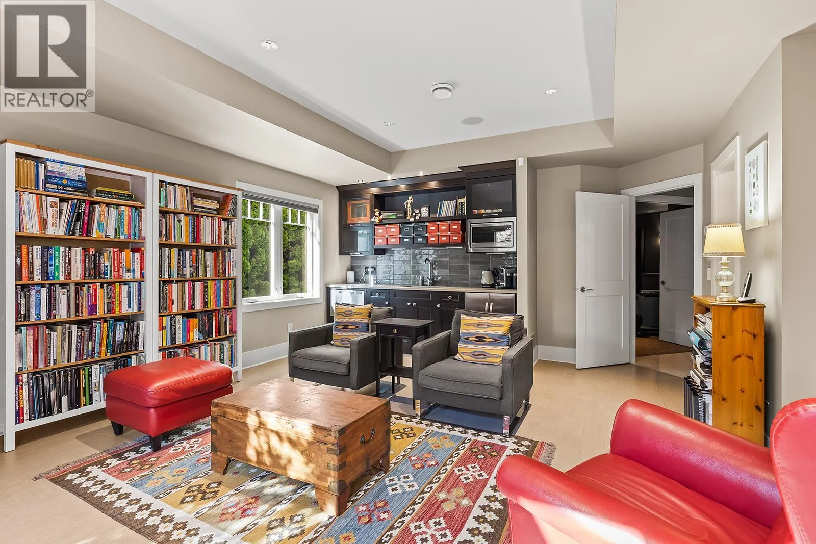 2410 Abbott Street Unit# 4