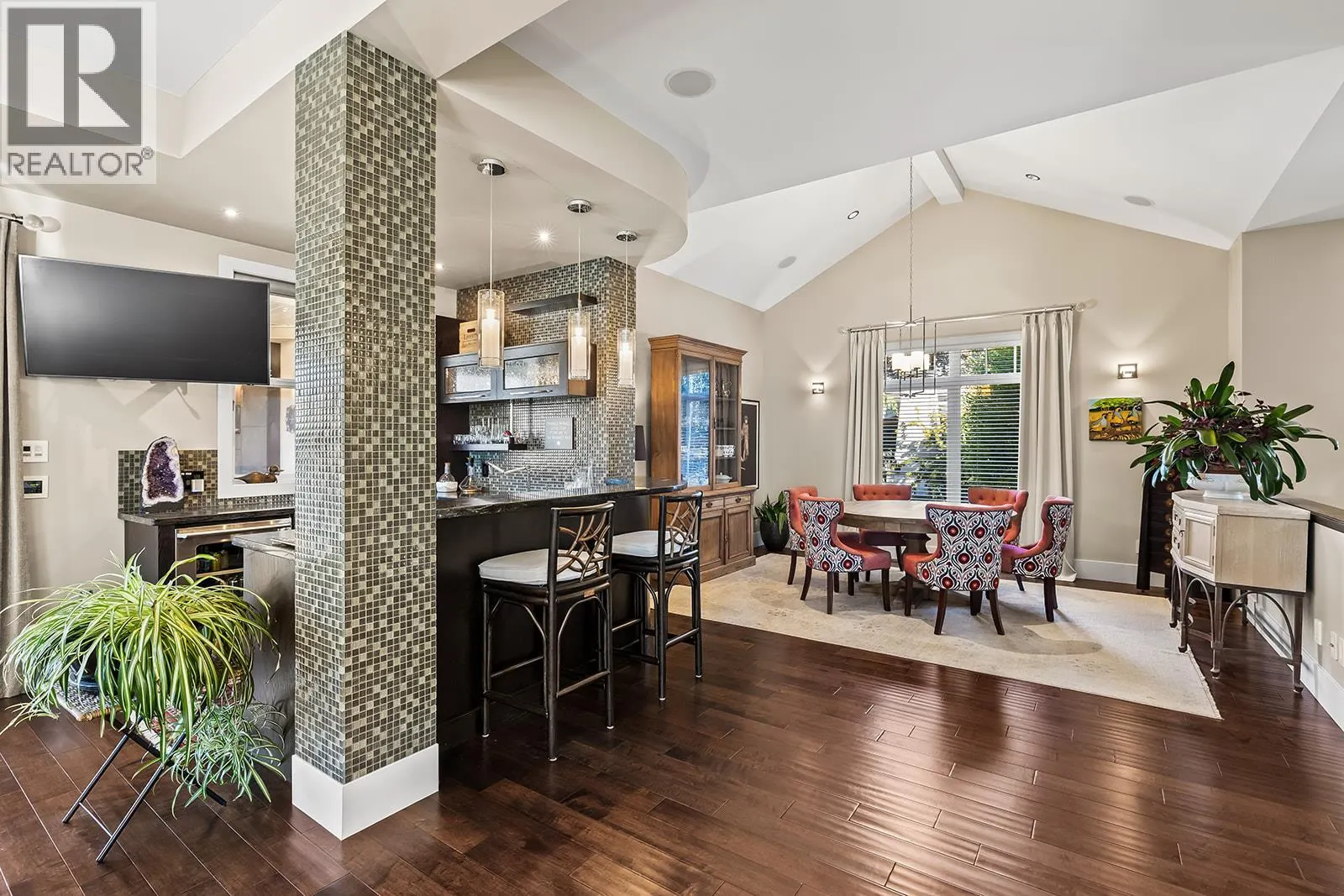 2410 Abbott Street Unit# 4