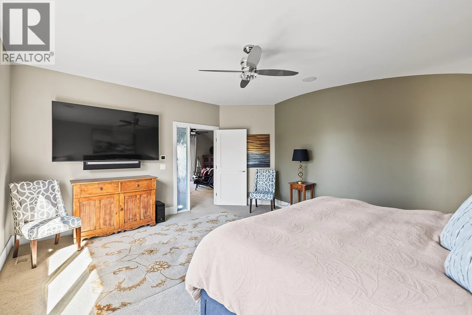 2410 Abbott Street Unit# 4