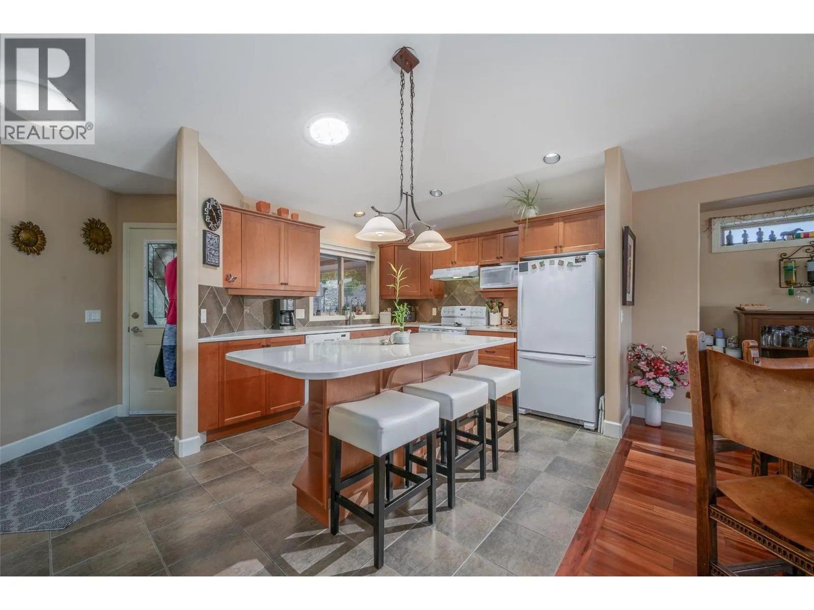3604 Shadow Creek Drive