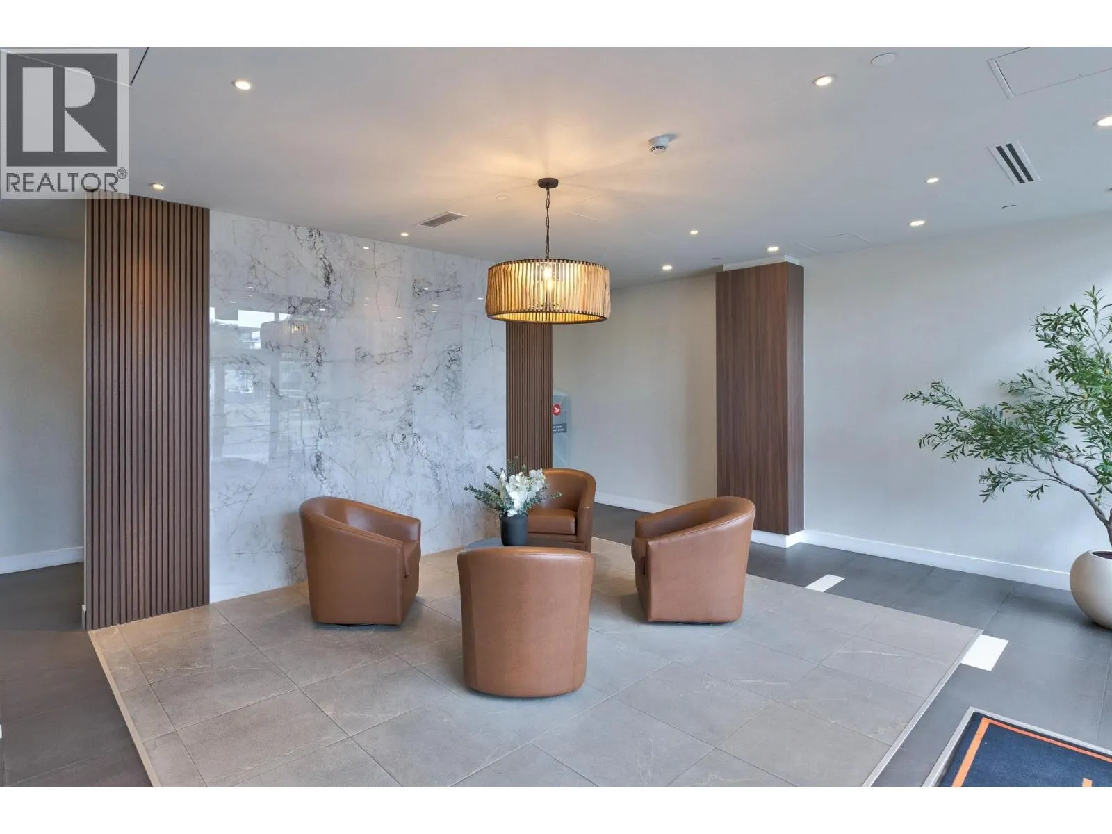 485 Groves Avenue Unit# 406
