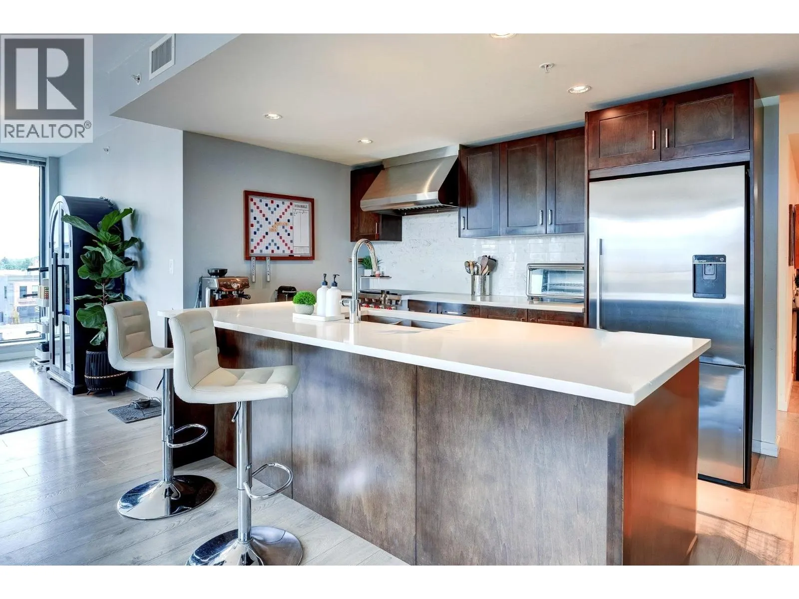 485 Groves Avenue Unit# 406