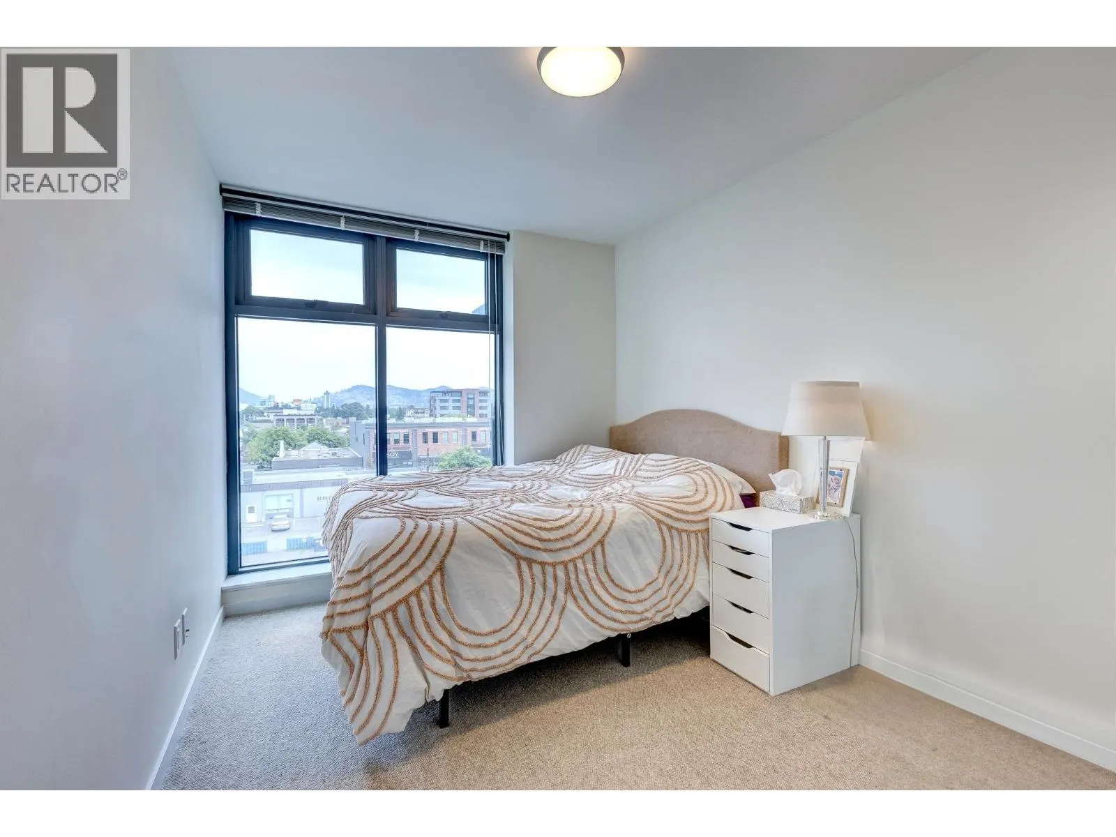 485 Groves Avenue Unit# 406