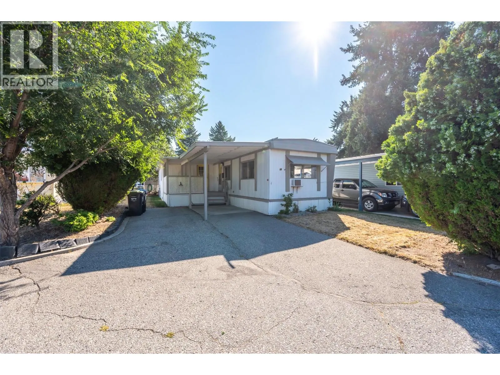 197 Dauphin Avenue Unit# 14