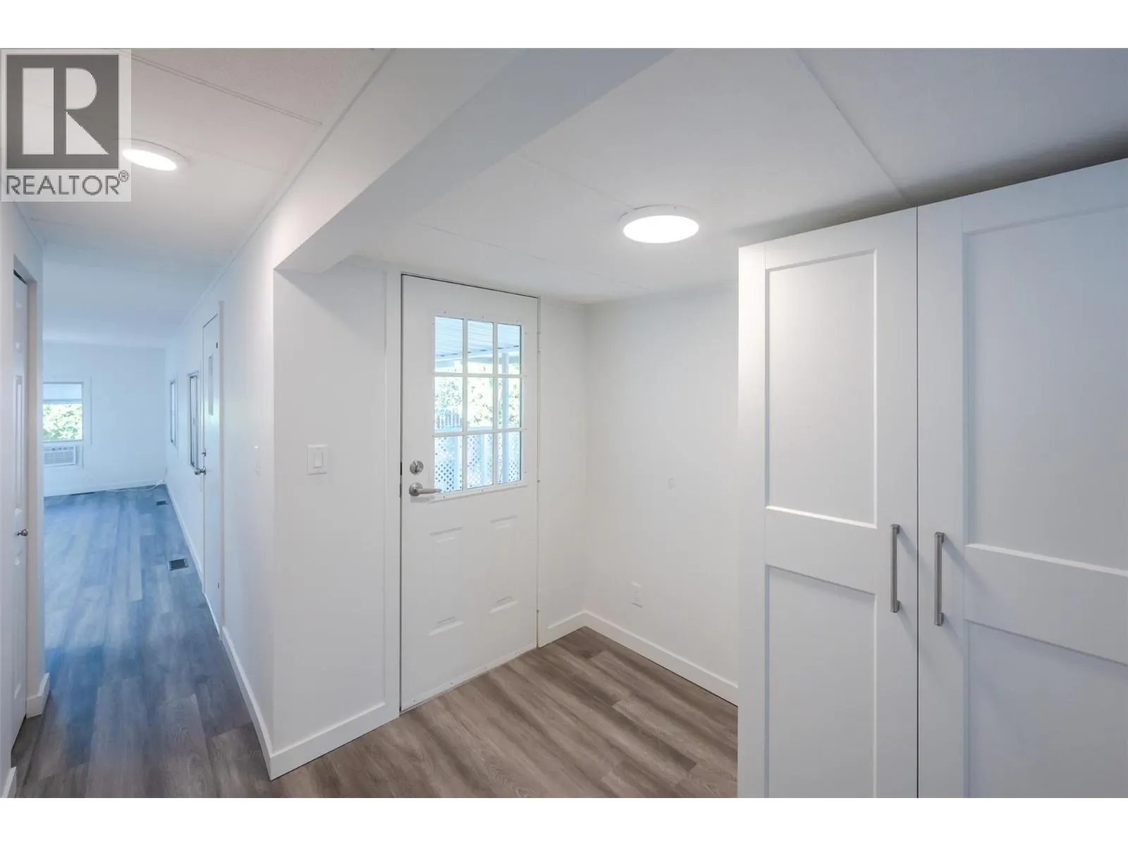 197 Dauphin Avenue Unit# 14