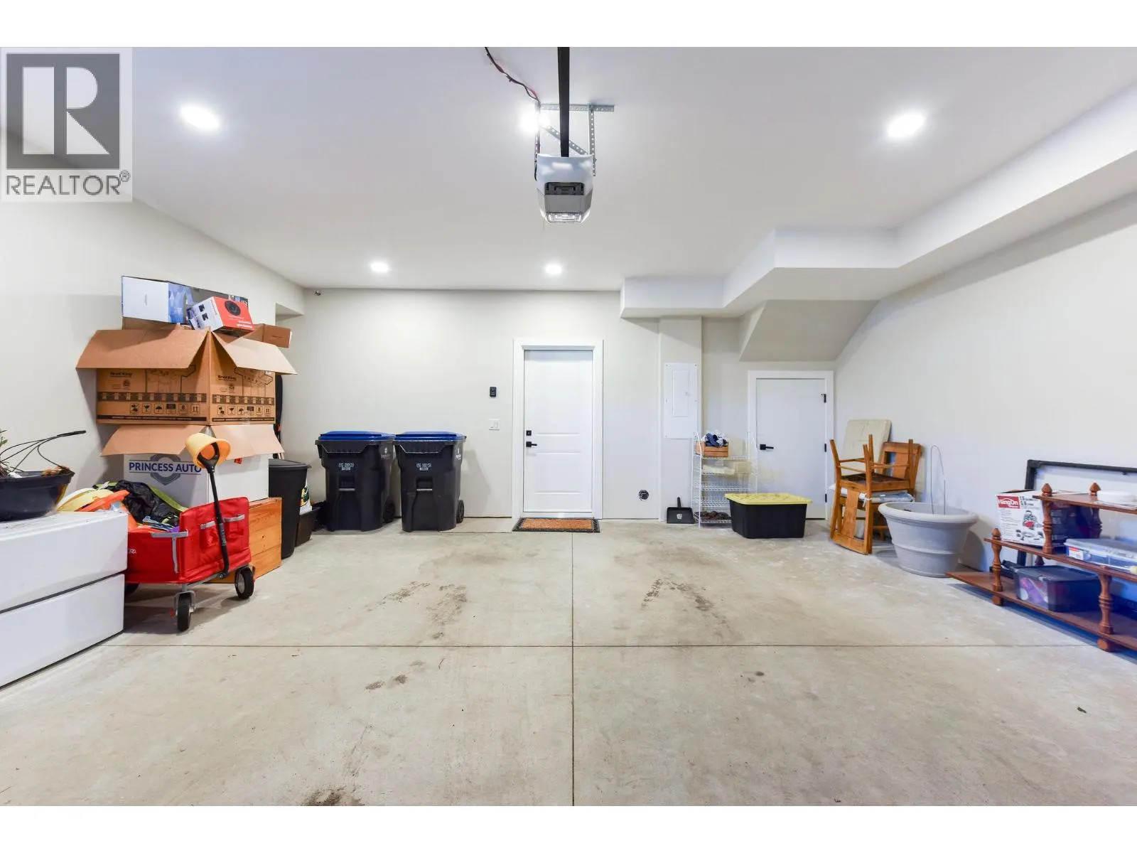 222 Lee Avenue Unit# 101