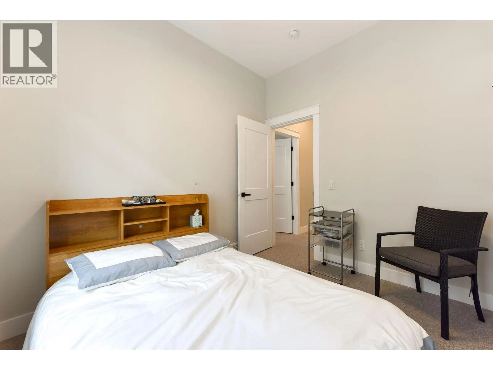 222 Lee Avenue Unit# 101
