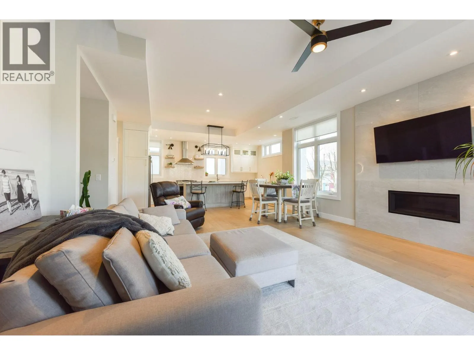 222 Lee Avenue Unit# 101