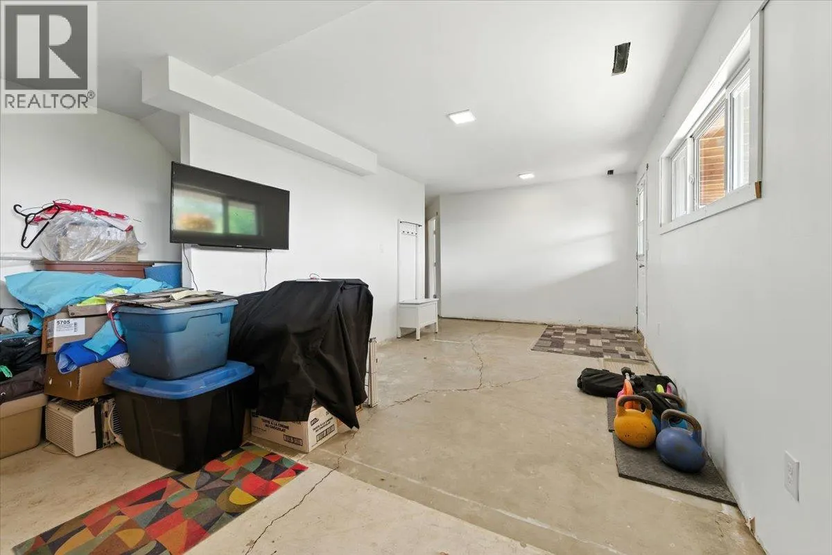 6721 Garnet Road