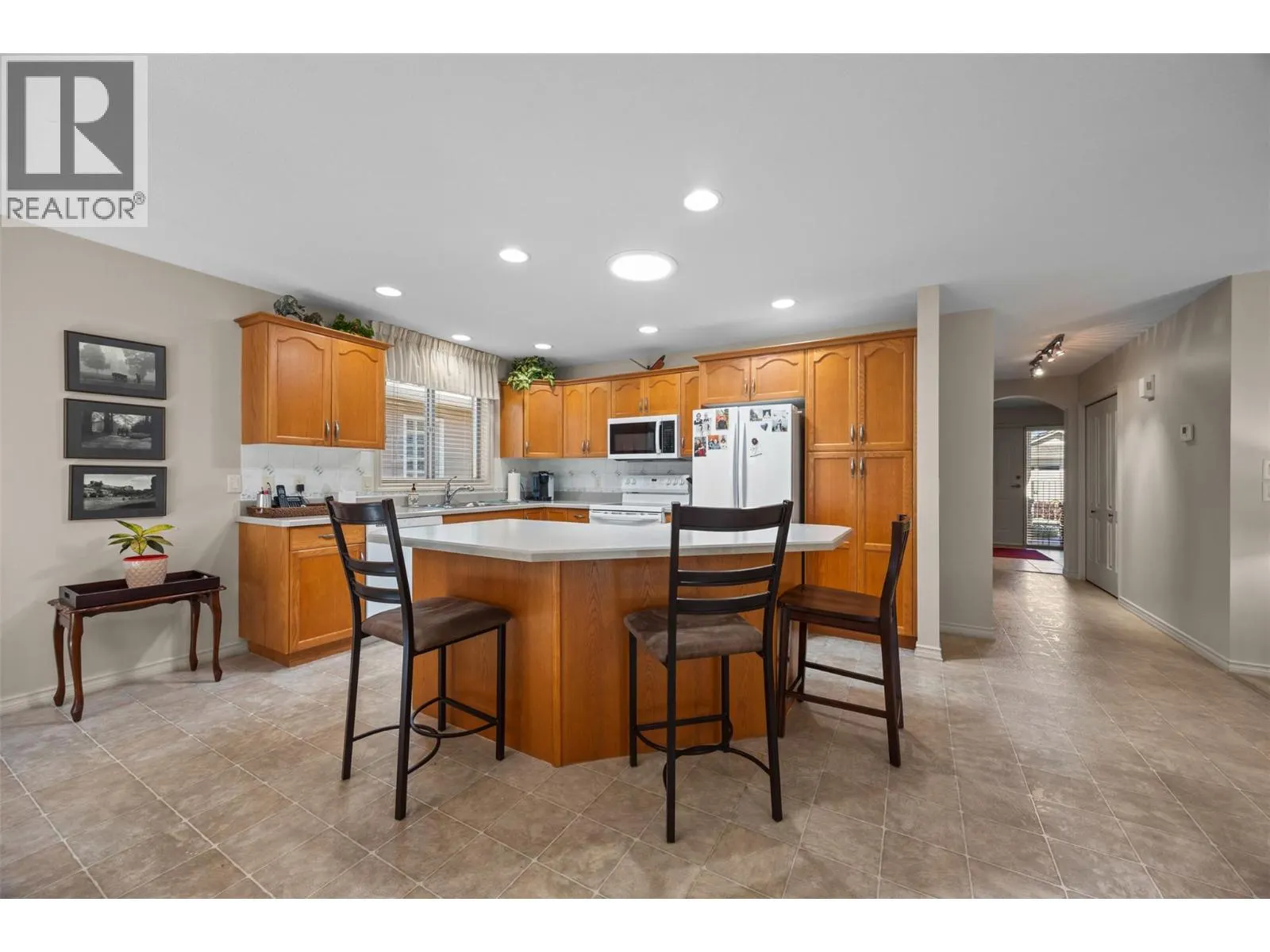 2365 Stillingfleet Road Unit# 18
